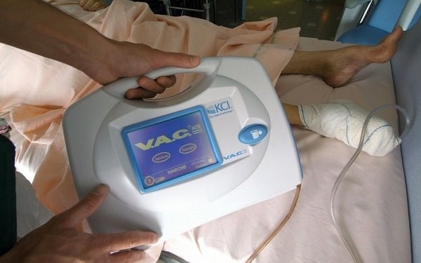 خدمات درمانی کلینیک زخم آسا